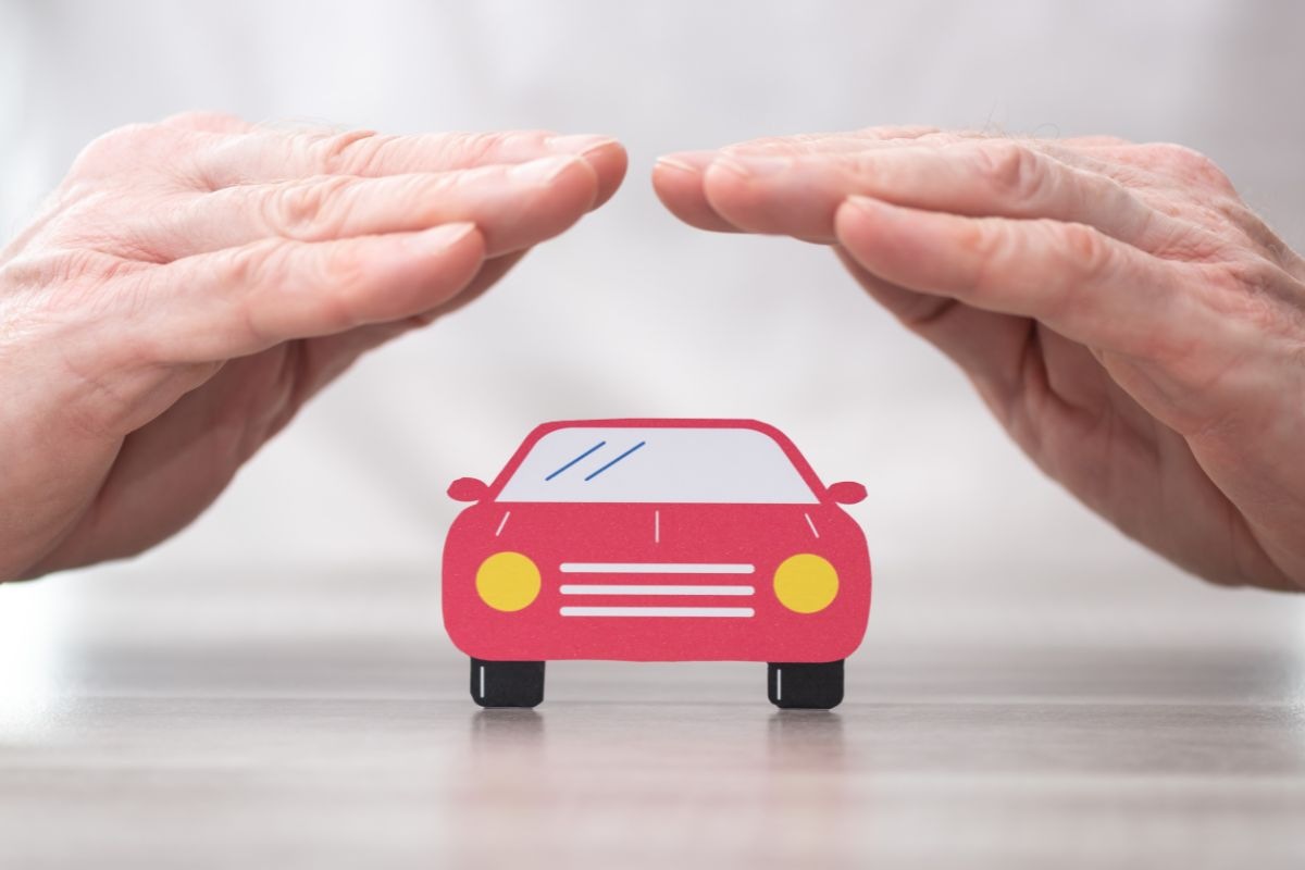 concetto di assicurazione auto